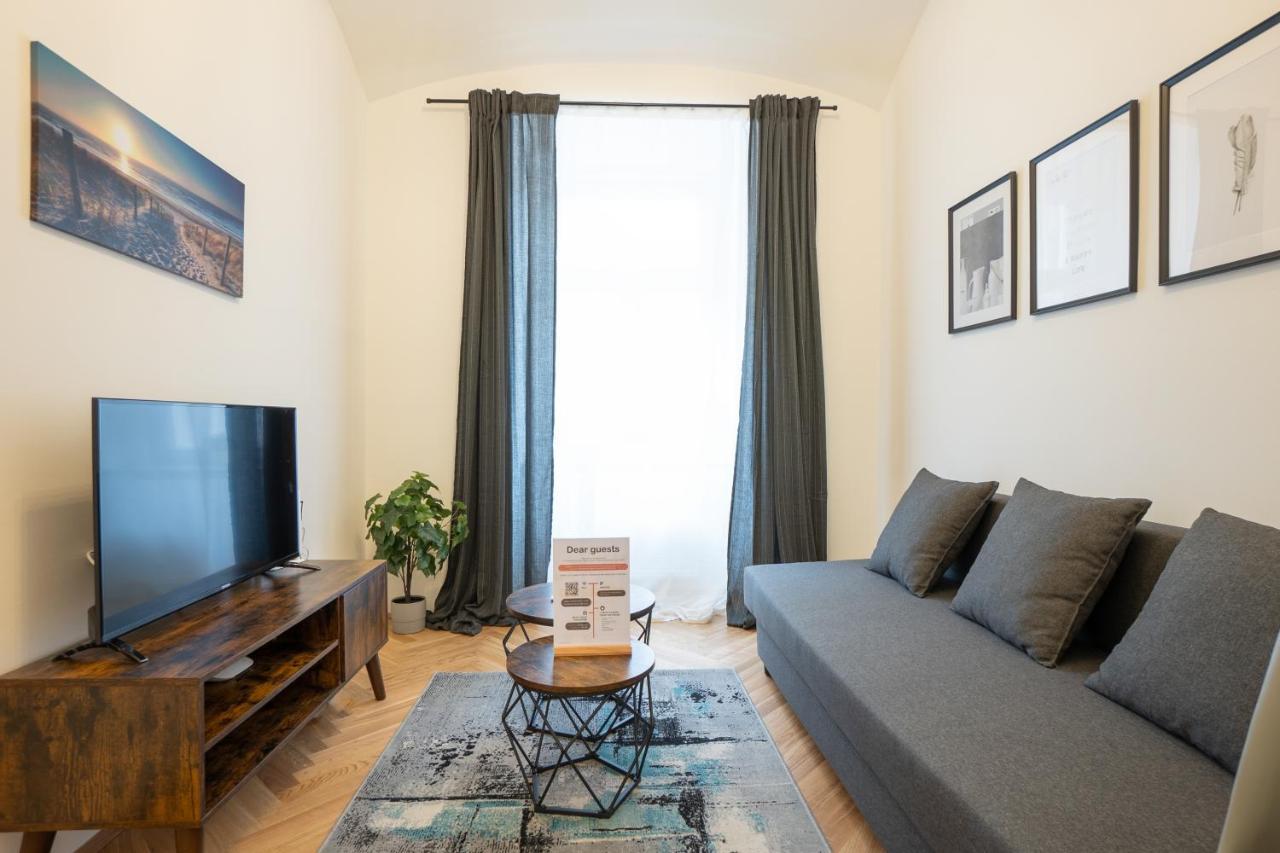 Modern Hotel-Styled Apartment In The Second District Of Vienna. Екстериор снимка