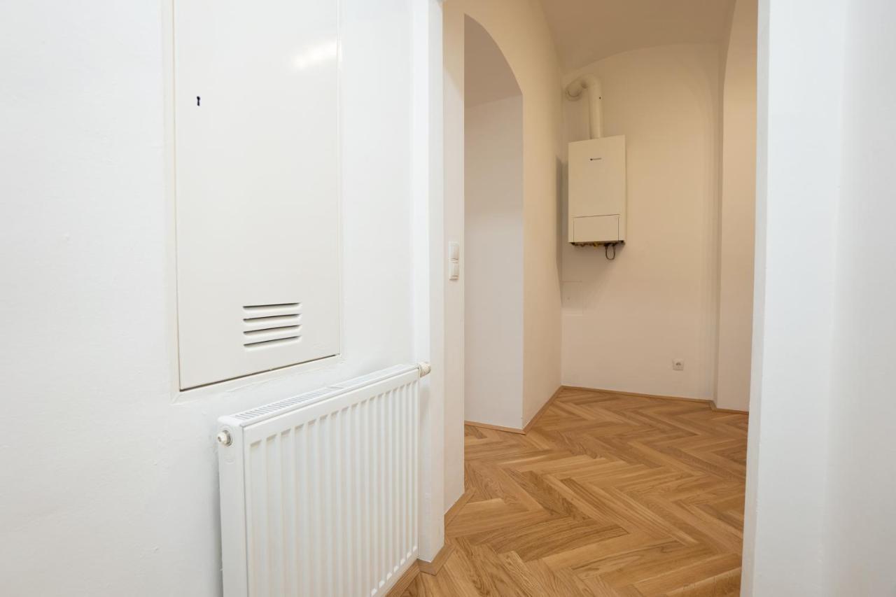 Modern Hotel-Styled Apartment In The Second District Of Vienna. Екстериор снимка