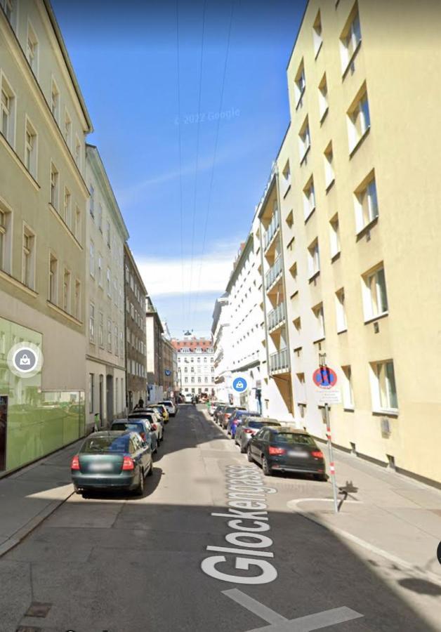 Modern Hotel-Styled Apartment In The Second District Of Vienna. Екстериор снимка